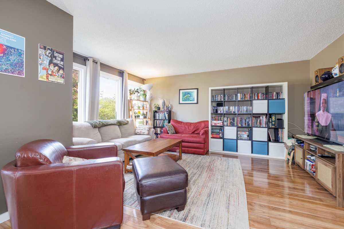 21 Ranchero Green NW