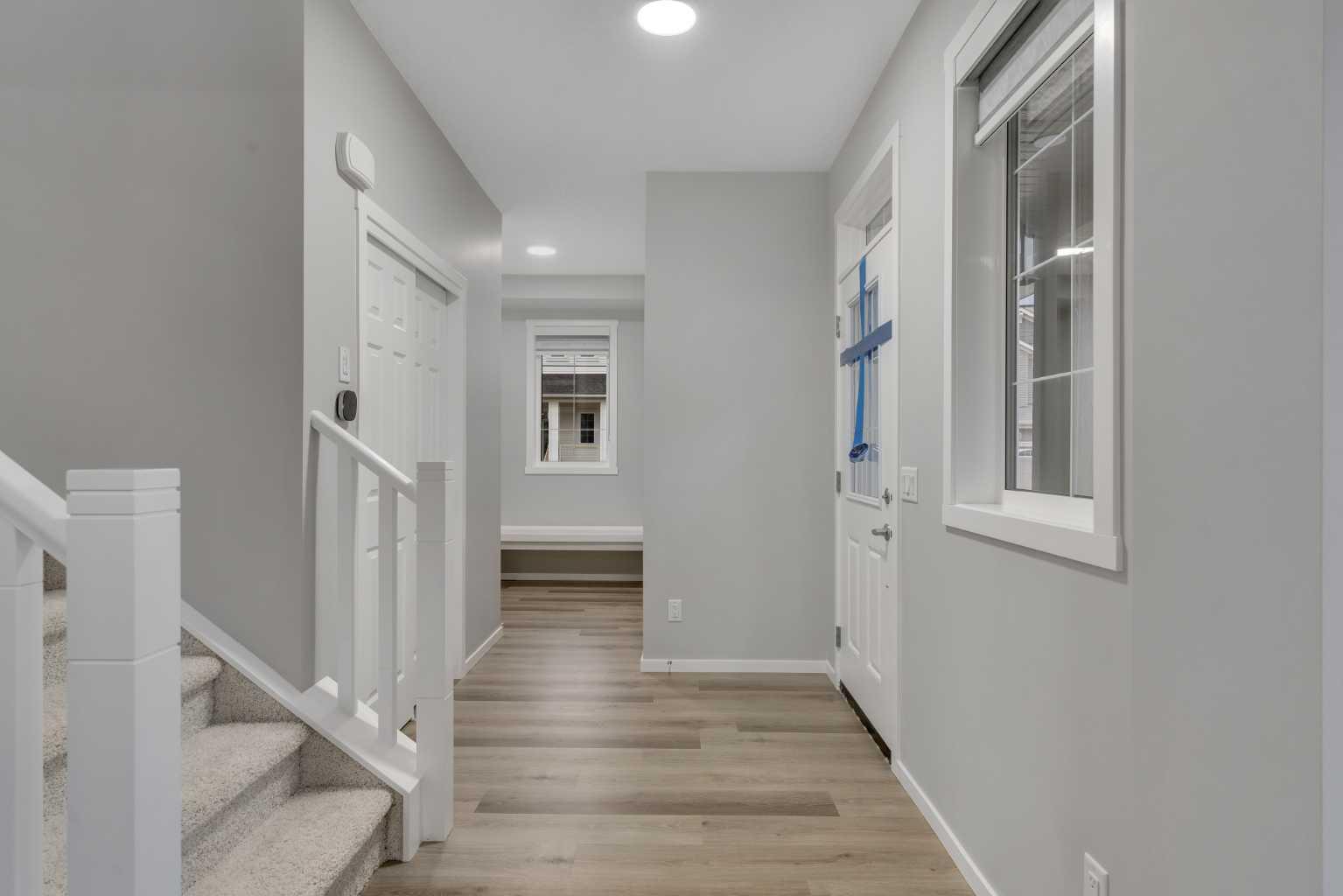 124 Cityside Crescent NE