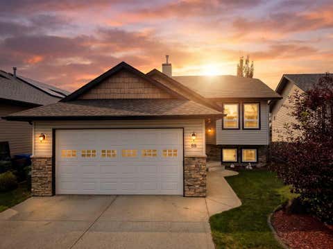 Photo of 88 Valentine Crescent, Red Deer, AB T4R 0E8 (MLS # A2335618)