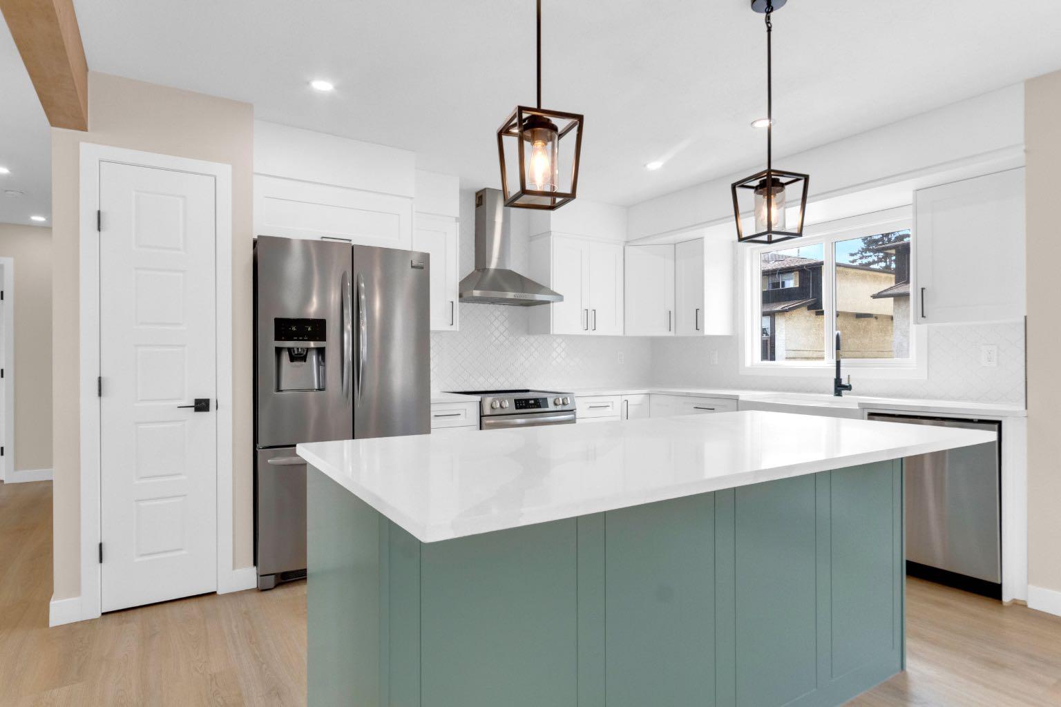 956 Bracewood Rise SW