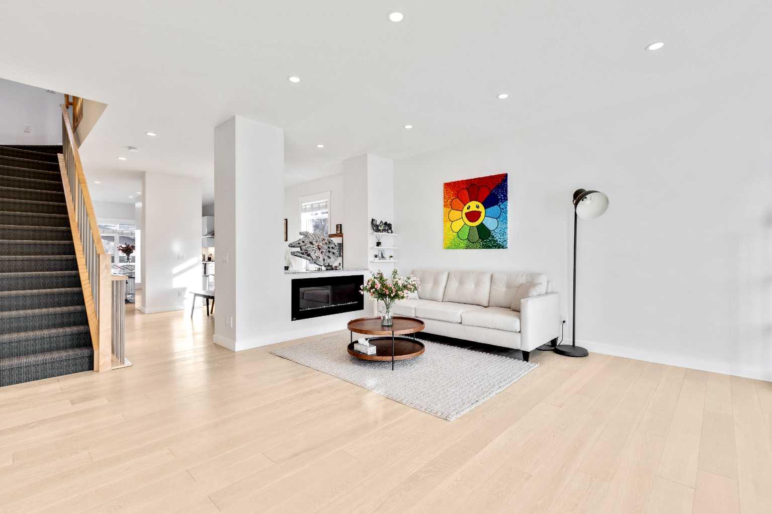 2728 Cochrane Road NW