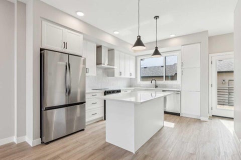Photo of 45 Silverton Glen Way SW, Calgary, AB T2X 5B9 (MLS # A2330282)