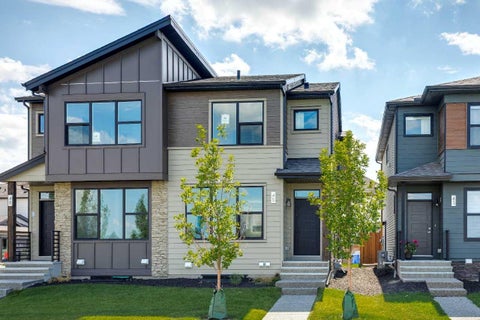 Photo of 45 Silverton Glen Way SW, Calgary, AB T2X 5B9 (MLS # A2330282)