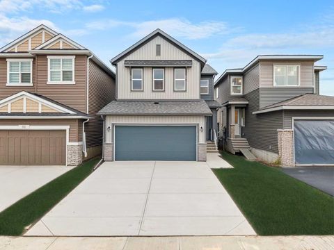 56 Creekstone Grove SW Calgary AB T2X 5W2