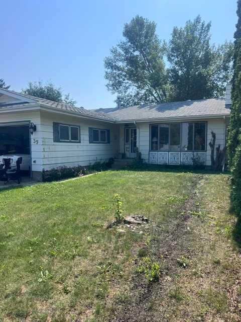 Photo of 39 Nolan St, Red Deer, AB T4P 1Y8 (MLS # A2334082)