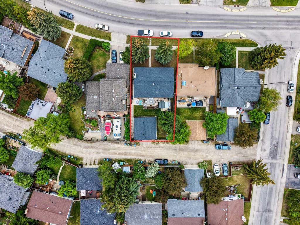 Photo of 8411 Silver Springs Road NW, Calgary, AB T3B 4A6 (MLS # A2319248)