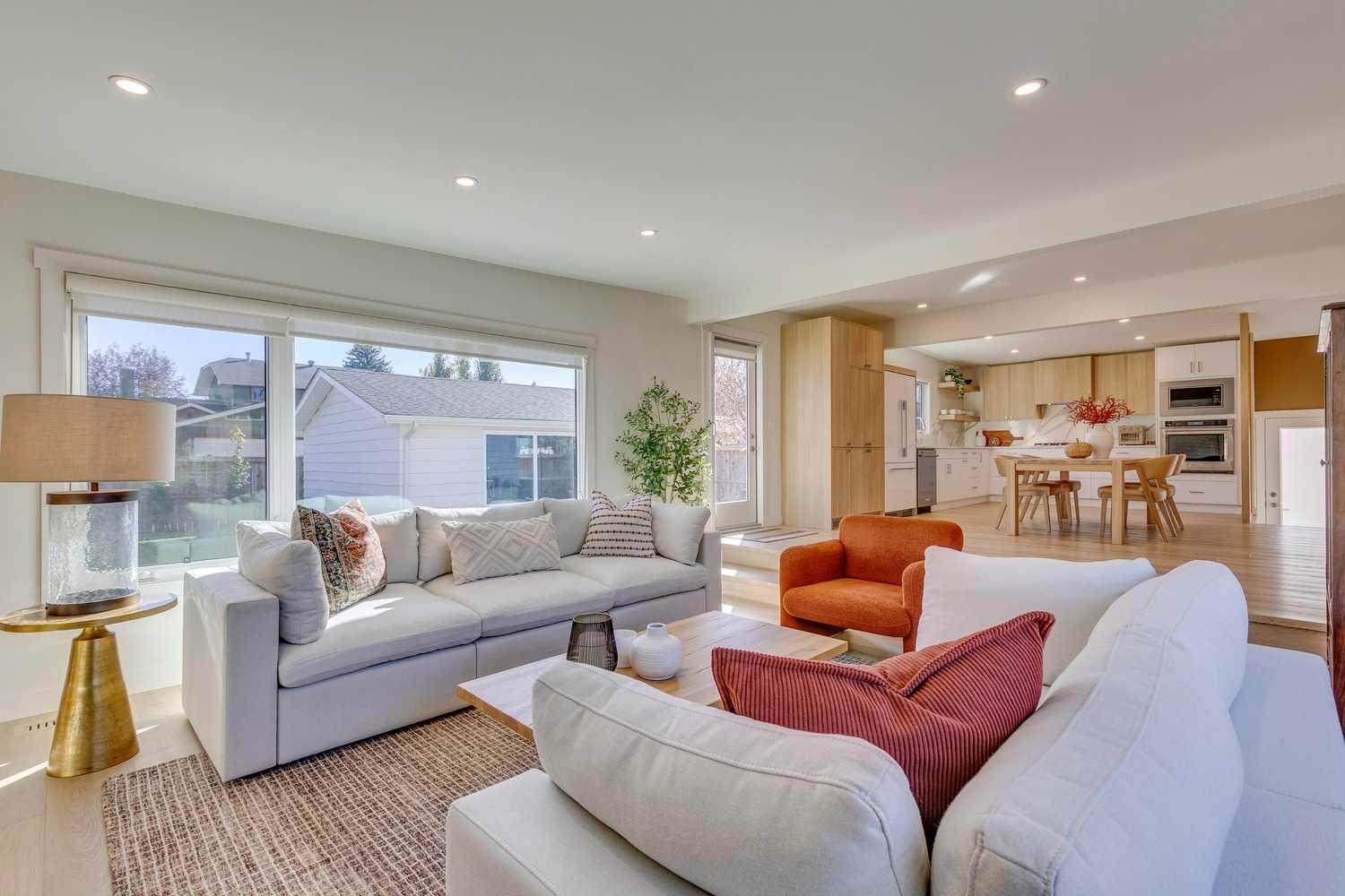 419 Parkview Crescent SE