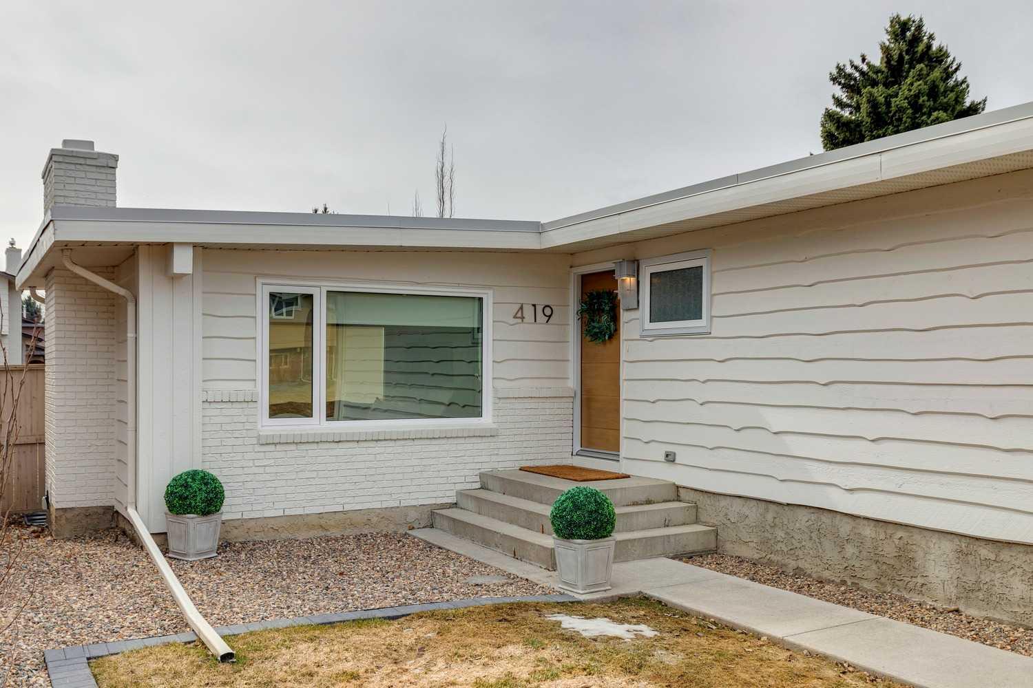 419 Parkview Crescent SE