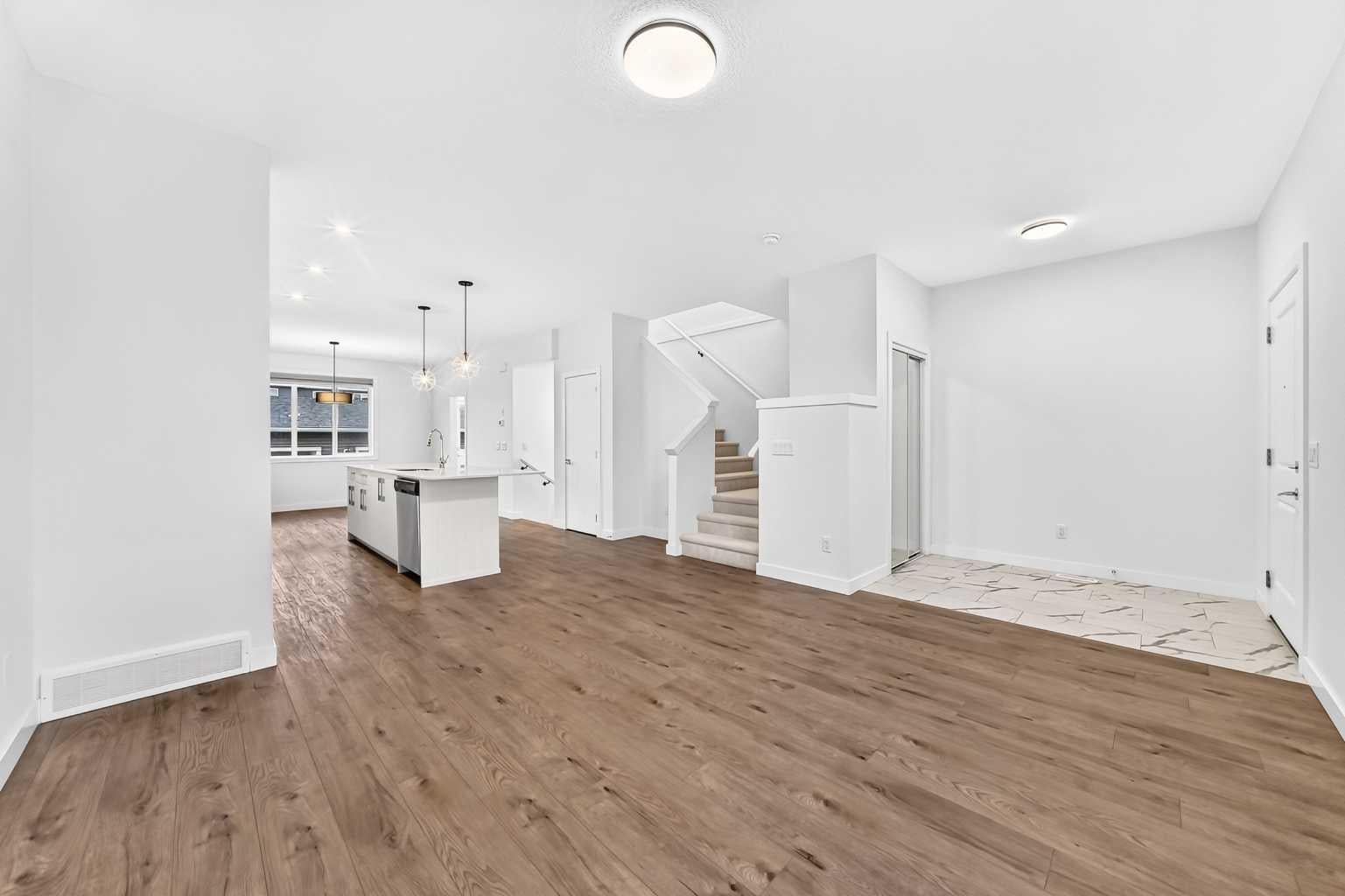 107 Cornerstone Path NE