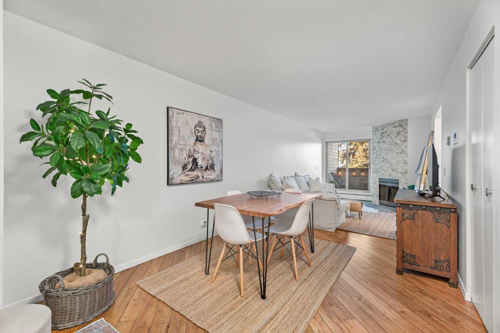 Photo of 2218 30 Street SW #207, Calgary, AB T3E 2L8 (MLS # A2283742)