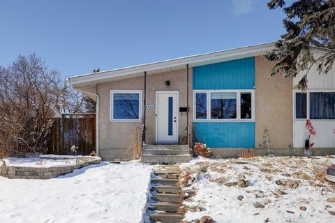 4721 Edmonton Trail NE Calgary AB T2E 3V7