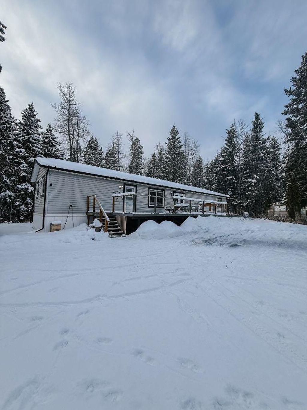 Photo of 404032 Range Road 7-0, Rural Clearwater County, AB T4T 2A2 (MLS # A2293430)