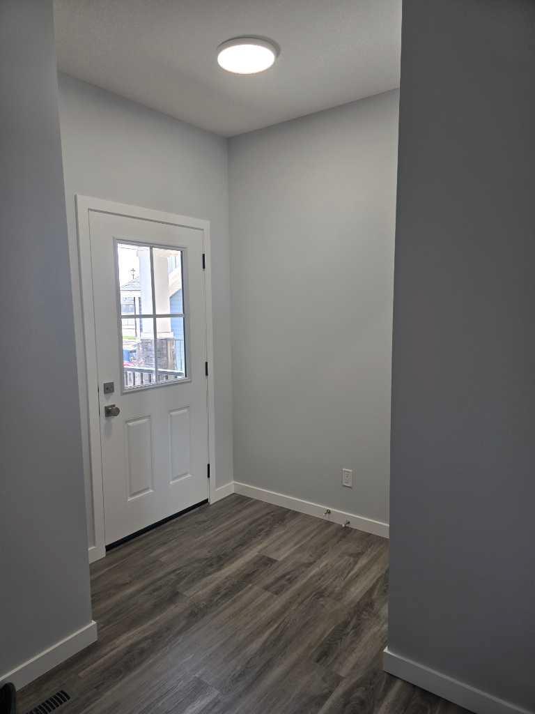 512 Baywater Manor SW