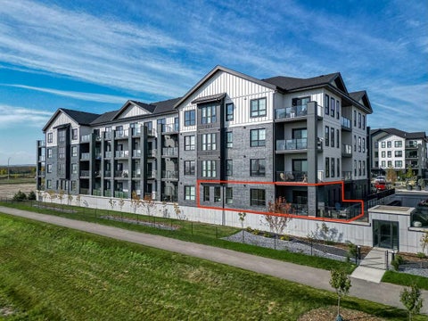 Photo of 100 Banister #4110, Okotoks, AB T1S 5Y5 (MLS # A2348286)