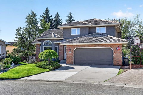 Photo of 115 Woodpark Terrace SW, Calgary, AB T2W 6E7 (MLS # A2318422)