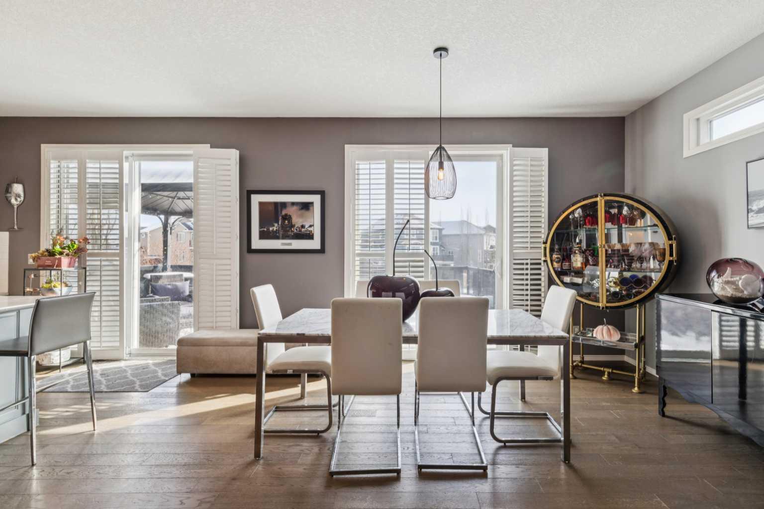 223 Cranarch Terrace SE