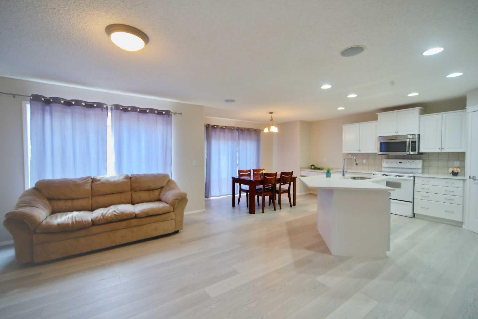133 Panamount Court NW