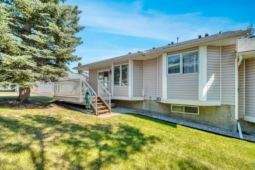 33 Riverview Point SE