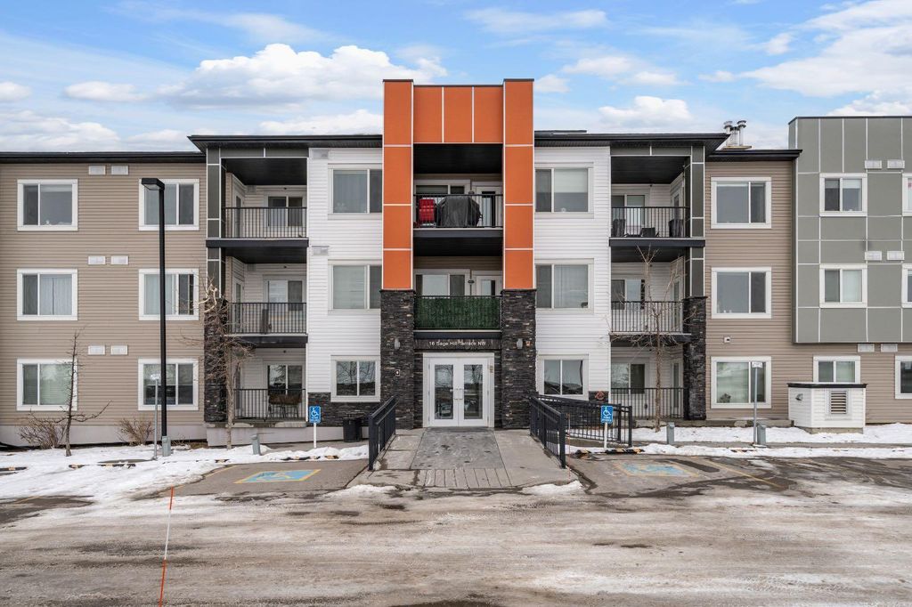 Photo of 16 Sage Hill Terrace NW #121, Calgary, AB T3R 0W7 (MLS # A2295638)