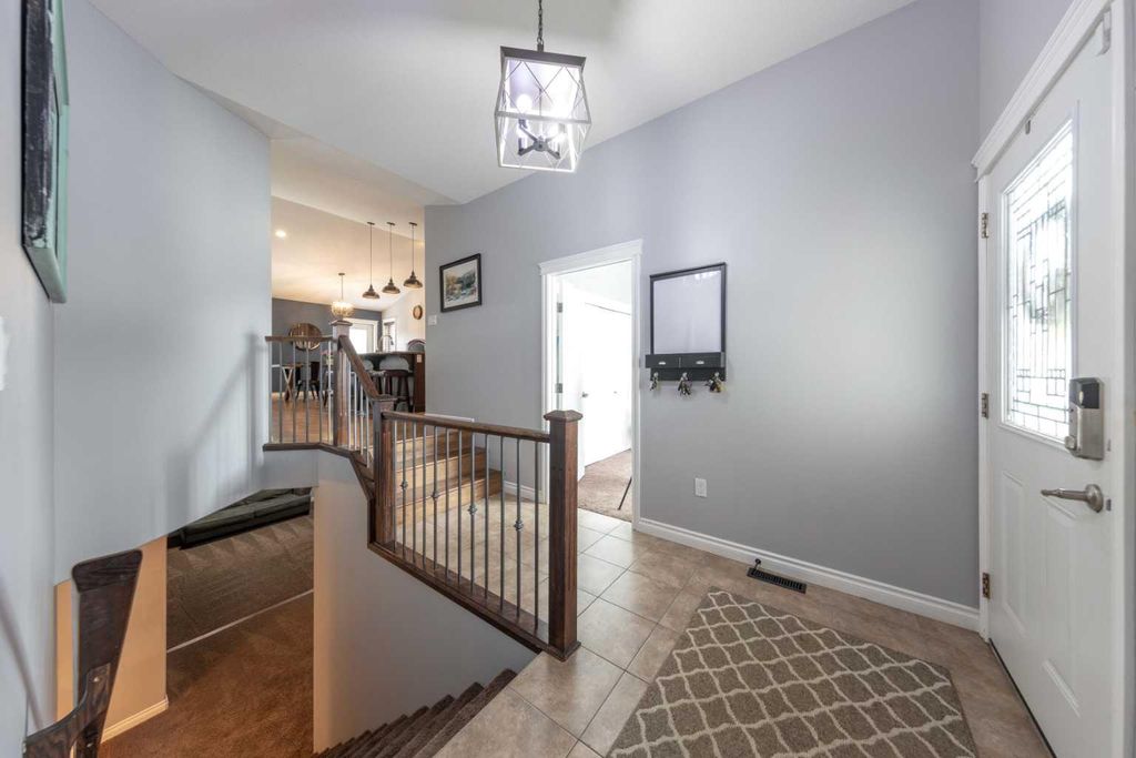 Photo of 5624 21 Street Close, Lloydminster, AB T9V 3N2 (MLS # A2300769)