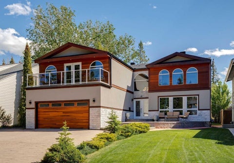 Photo of 223 Pump Hill Crescent, Calgary, AB T2V 4L9 (MLS # A2338930)