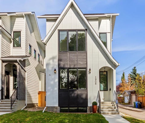 Photo of 1906 43 Avenue SW, Calgary, AB T2T 2M9 (MLS # A2348866)