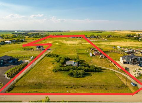 280156 Township Road 241A Chestermere AB T2P 2G7