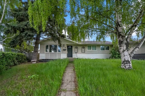 Photo of 19 Haddock Road SW, Calgary, AB T2V 3J9 (MLS # A2317980)