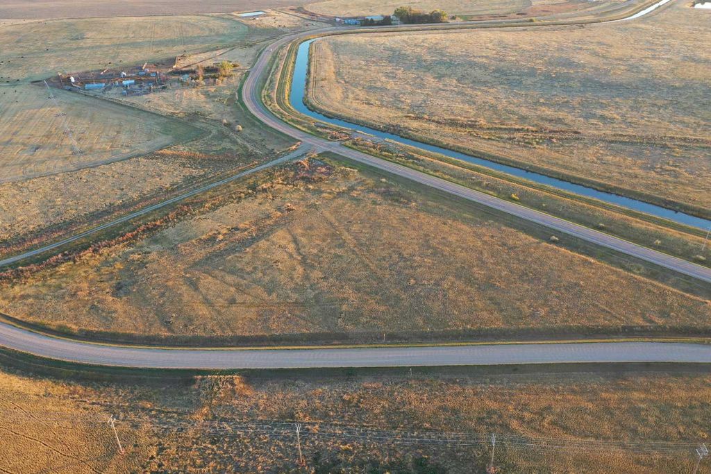 Photo of 5.10 M/L Acres, Hays, AB T0K 1B0 (MLS # A2265681)