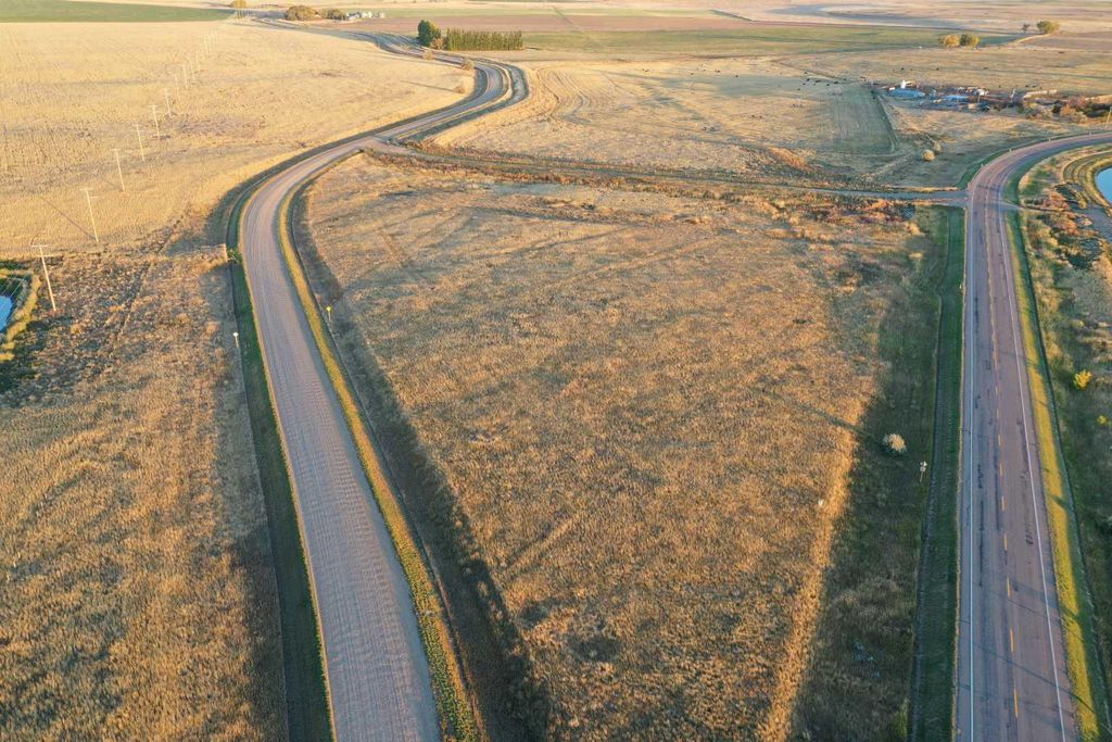 Photo of 5.10 M/L Acres, Hays, AB T0K 1B0 (MLS # A2265681)