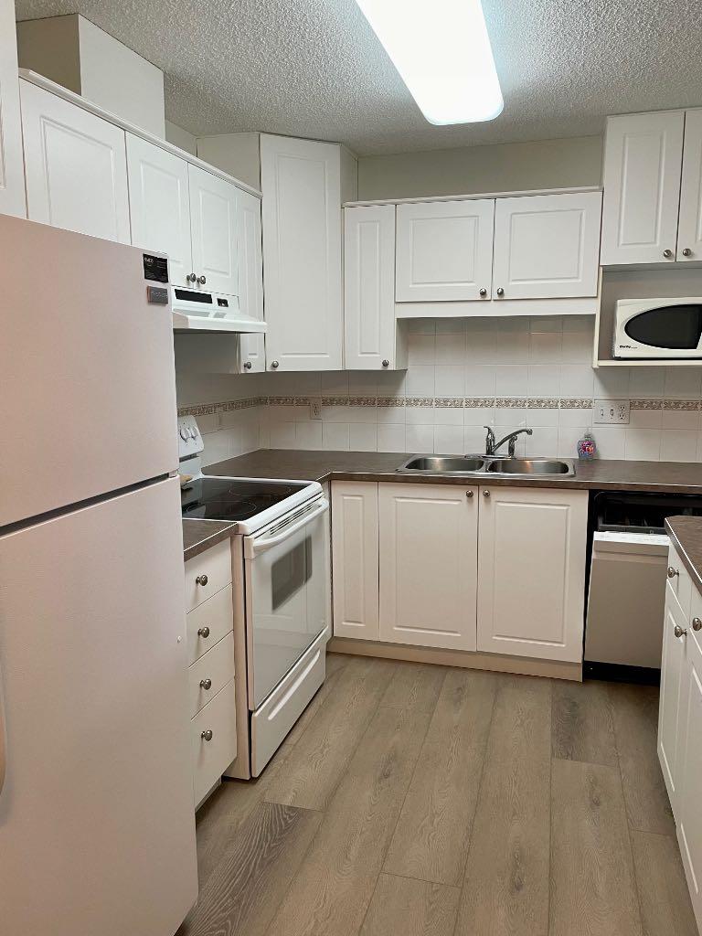 928 Arbour Lake Road NW 1207