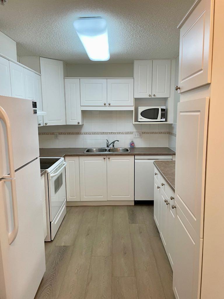 928 Arbour Lake Road NW 1207