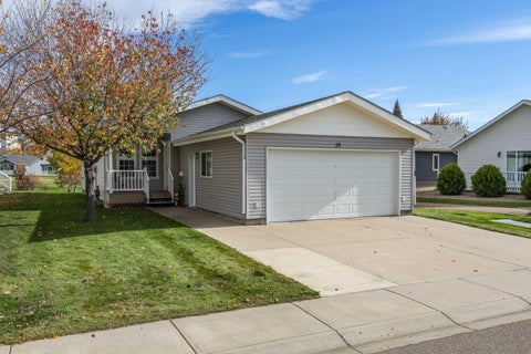 Photo of 29 Chartwell Place SE, Medicine Hat, AB T1B 0E2 (MLS # A2354069)
