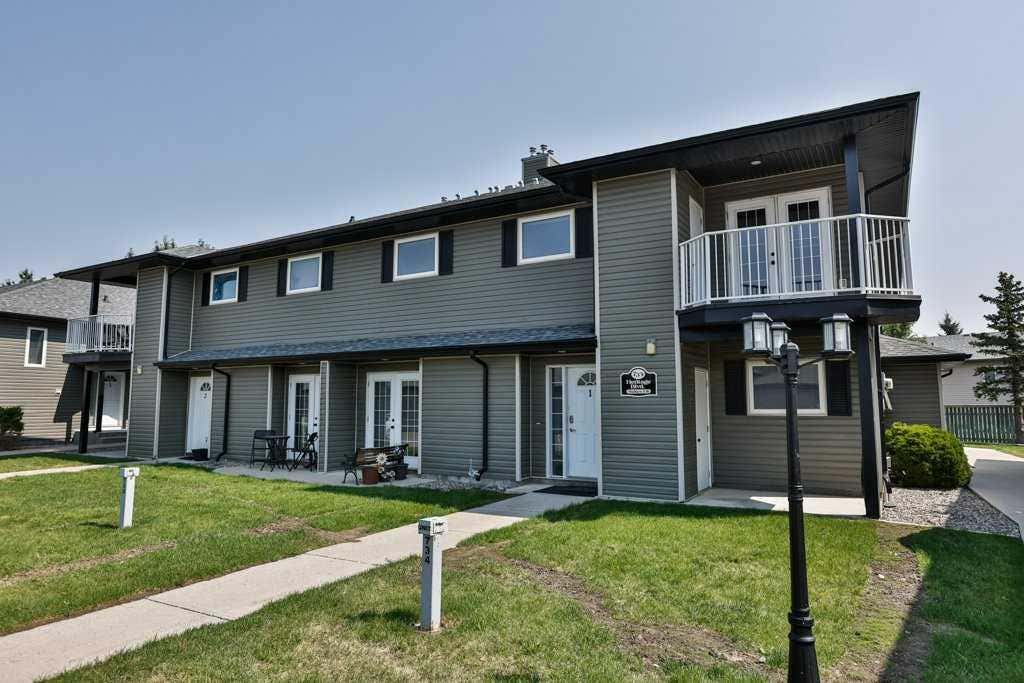 Photo of 734 Heritage Boulevard W #5, Lethbridge, AB T1K 7Z5 (MLS # A2339955)