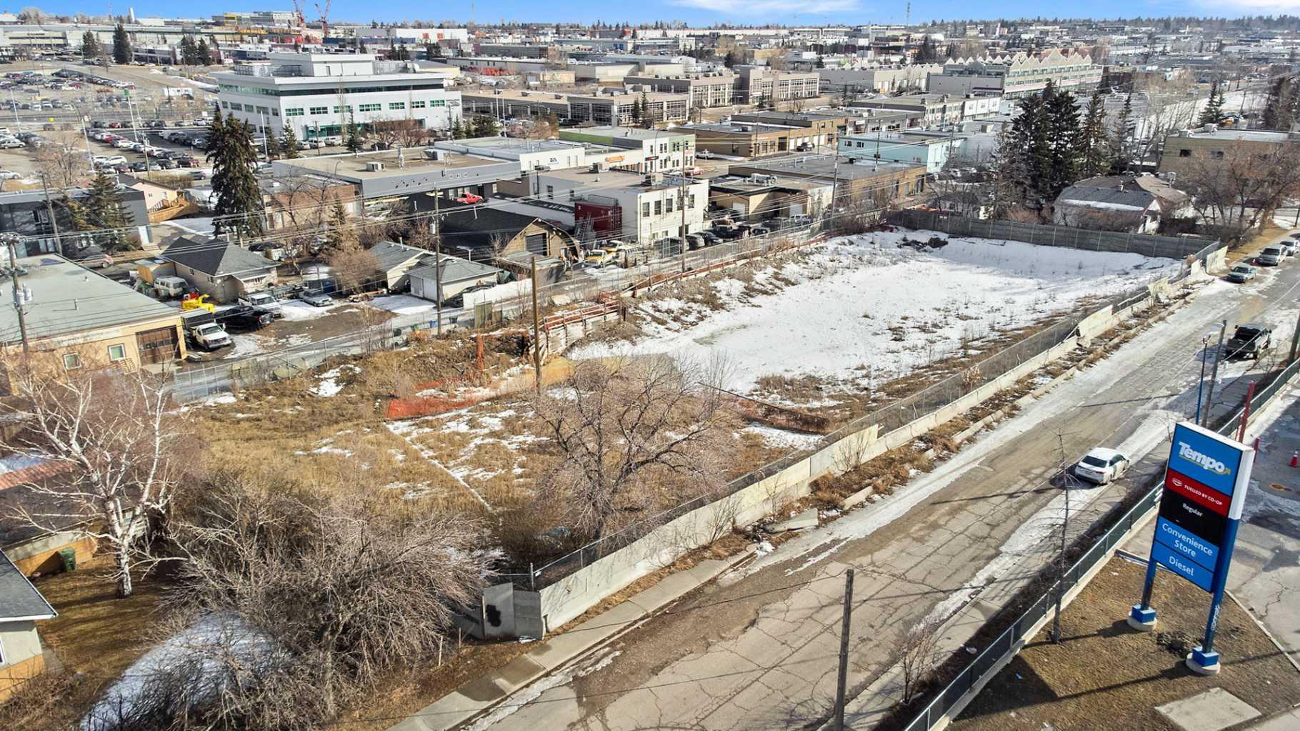 5320-5328 2 Street SW