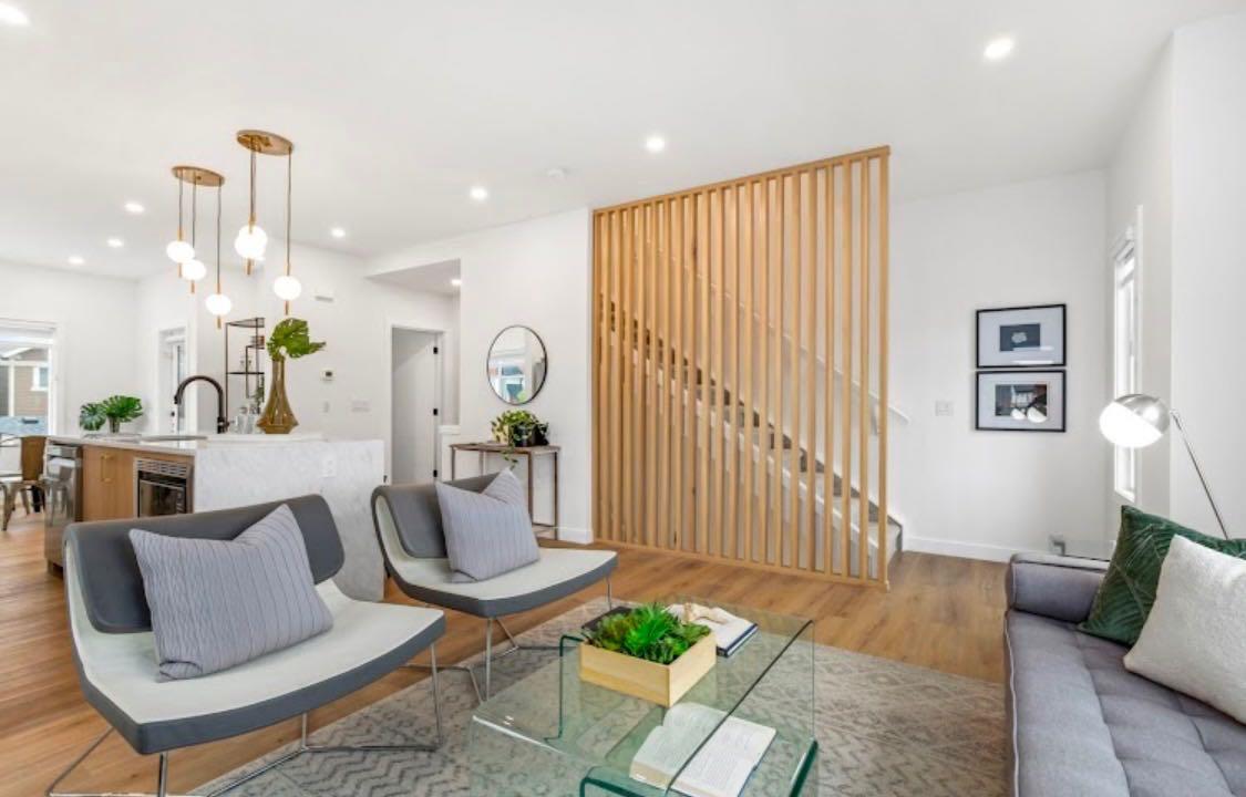 200 Belvedere Boulevard SE 1001