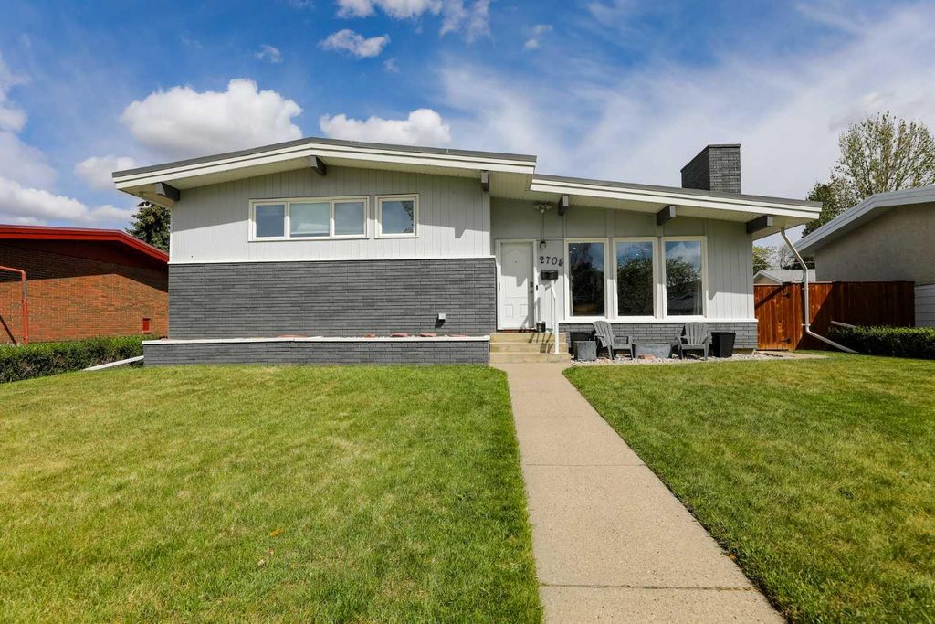 Photo of 2705 22 Avenue S, Lethbridge, AB T1K 1J8 (MLS # A2312344)