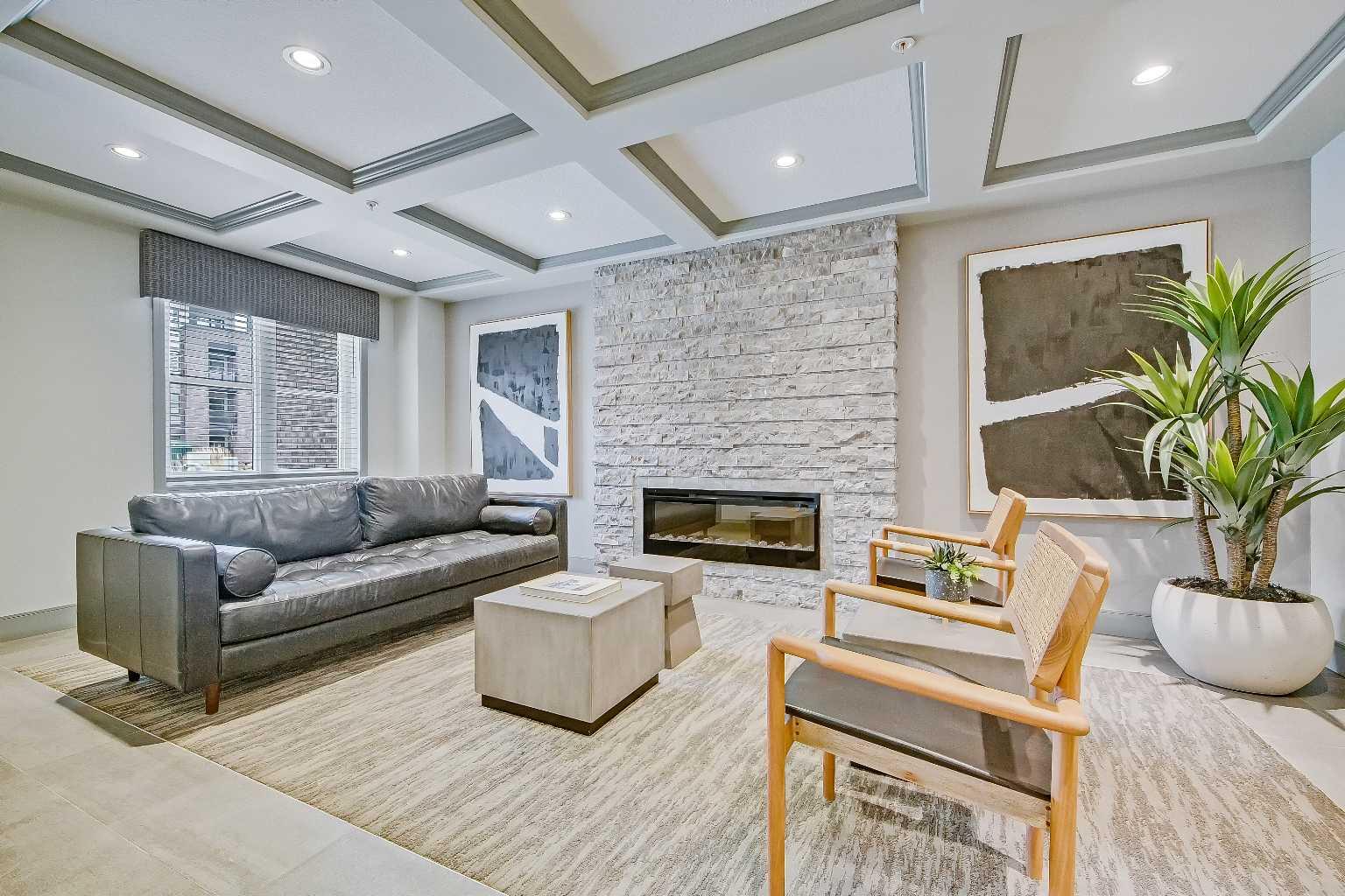 80 Greenbriar Place NW 1207