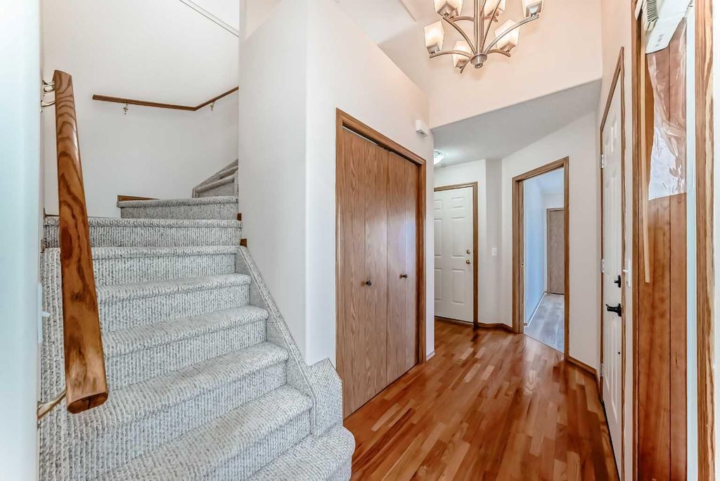 Photo of 110 Somerglen Road SW, Calgary, AB T2Y 3S3 (MLS # A2283375)