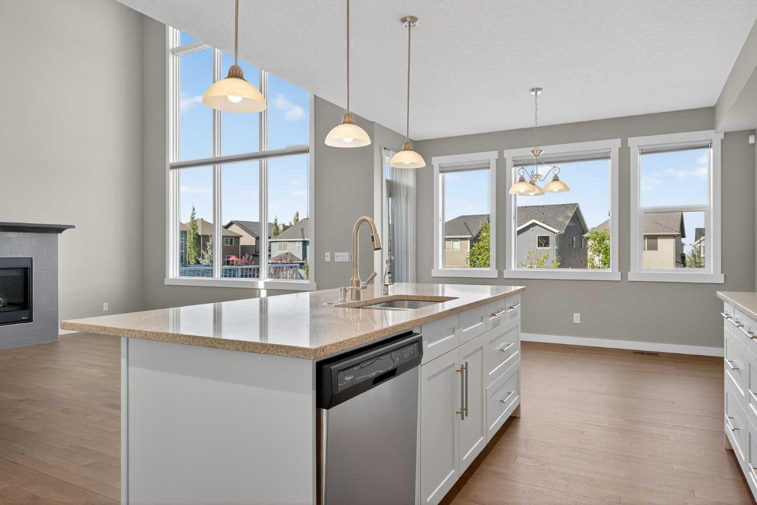 574 Sherwood Boulevard NW