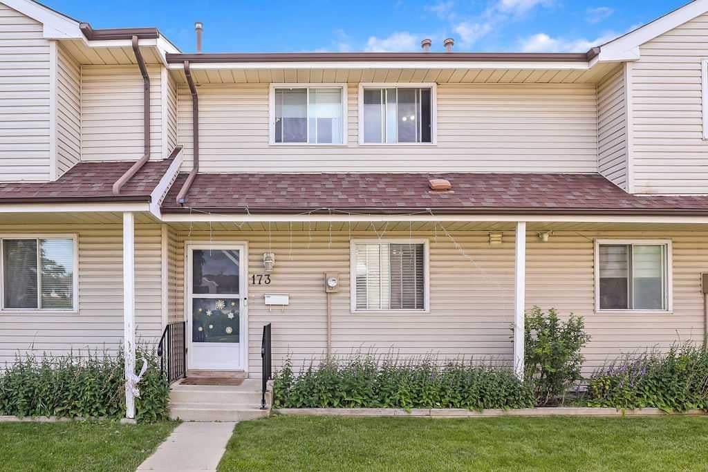 Photo of 20 Falbury Crescent NE #173, Calgary, AB T3J 1L7 (MLS # A2330298)
