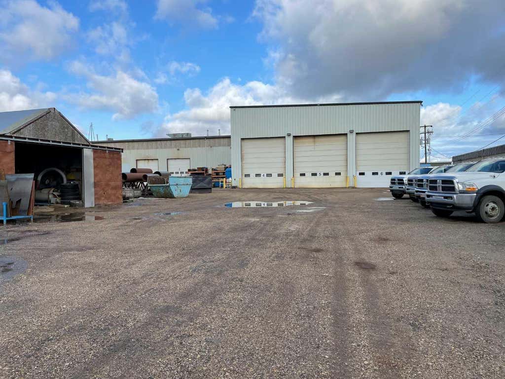 Photo of 10833 97 Avenue, Grande Prairie, AB T8V 4Y9 (MLS # A2336184)