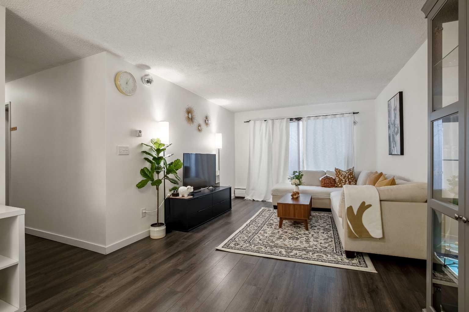 523 15 Avenue SW 301