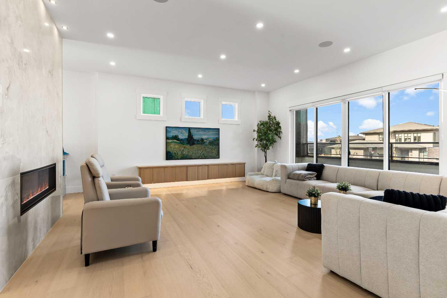 467 Patterson Boulevard SW