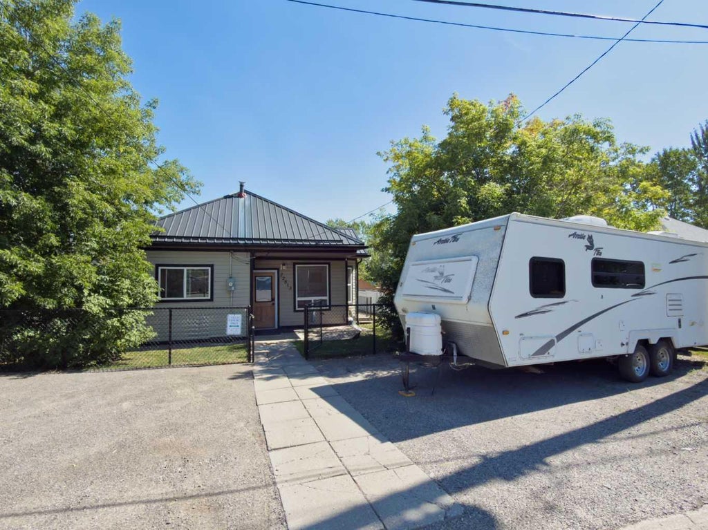 Photo of 22813 8 Avenue, Hillcrest, AB T0K 1C0 (MLS # A2341859)