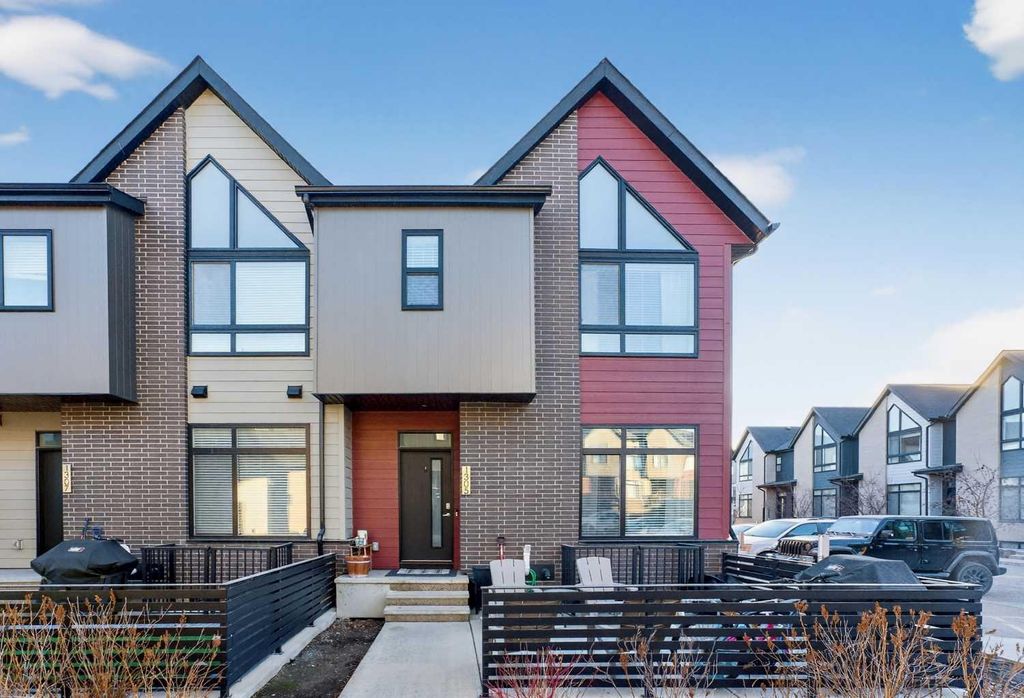 Photo of 1305 Sage Meadows Gardens NW, Calgary, AB T3P 1K3 (MLS # A2299439)