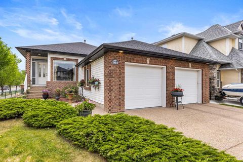 Photo of 101 Springmere Drive, Chestermere, AB T1X 1A9 (MLS # A2230425) Photo of 101 Springmere Drive, Chestermere, AB T1X 1A9 (MLS # A2230425)