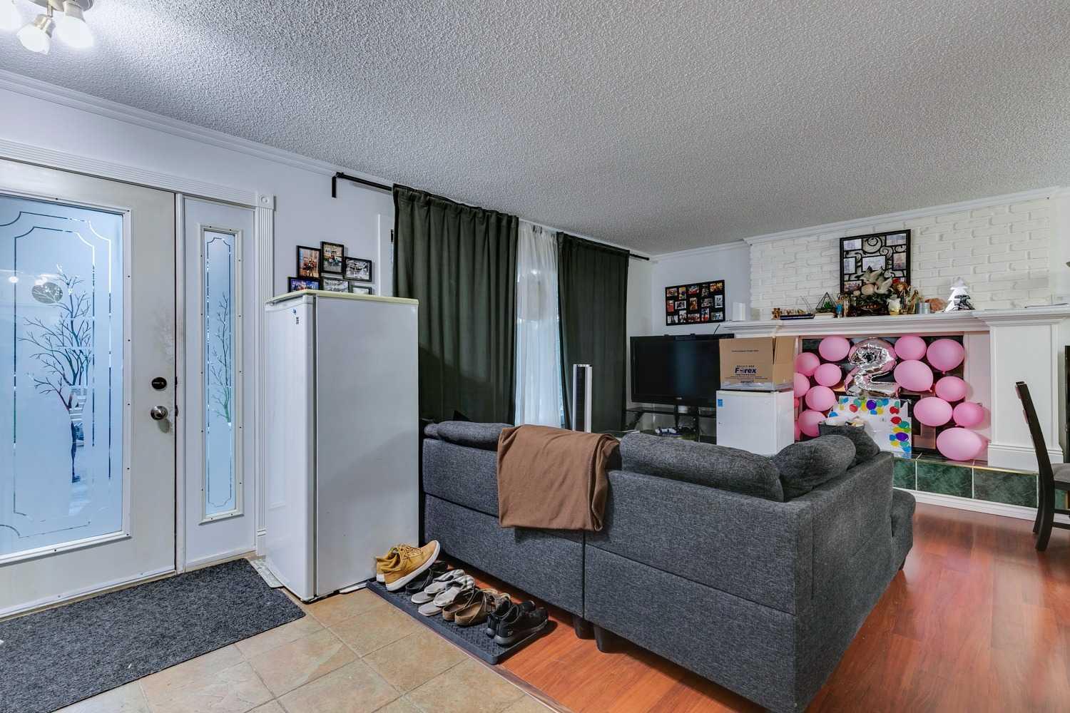 100 Allandale Close SE