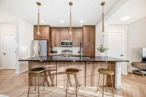 94 Agate Road Cochrane AB T4C 3K1