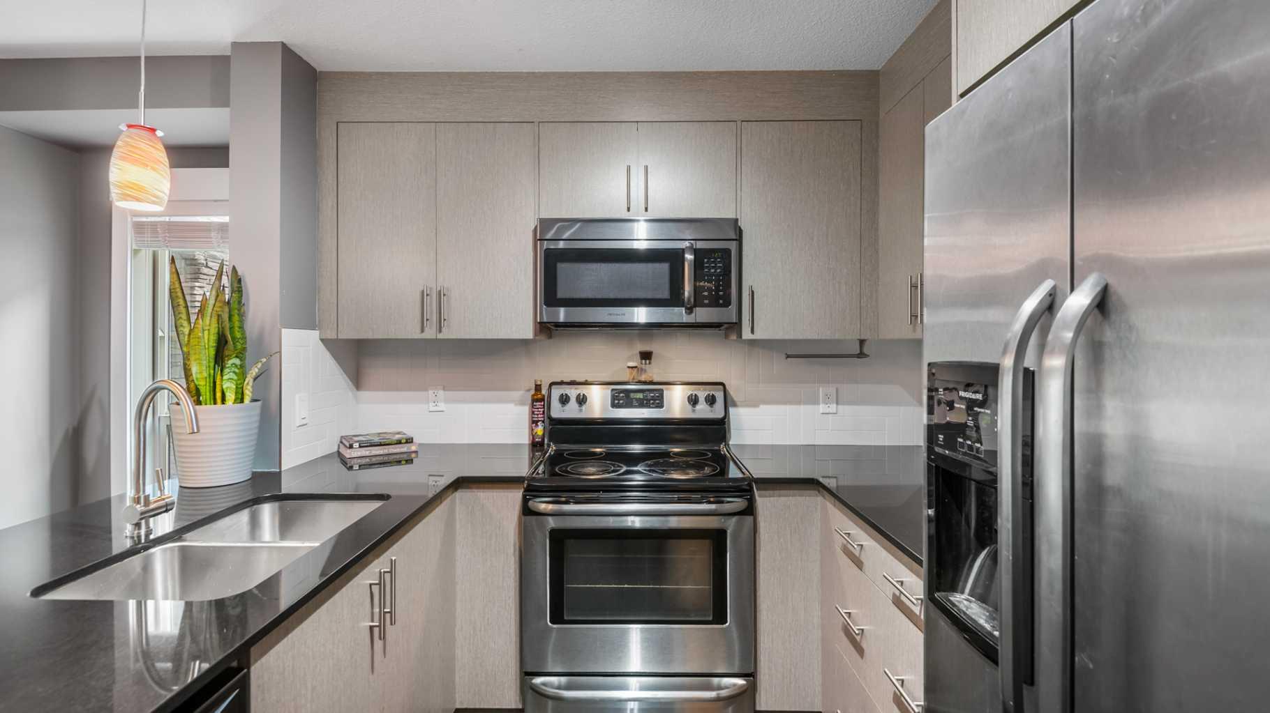 240 Skyview Ranch Road NE 3115